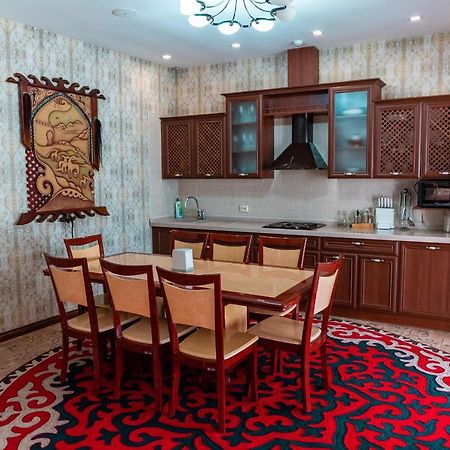 Gоlden Dragon Villa Hotel Bishkek Exterior foto